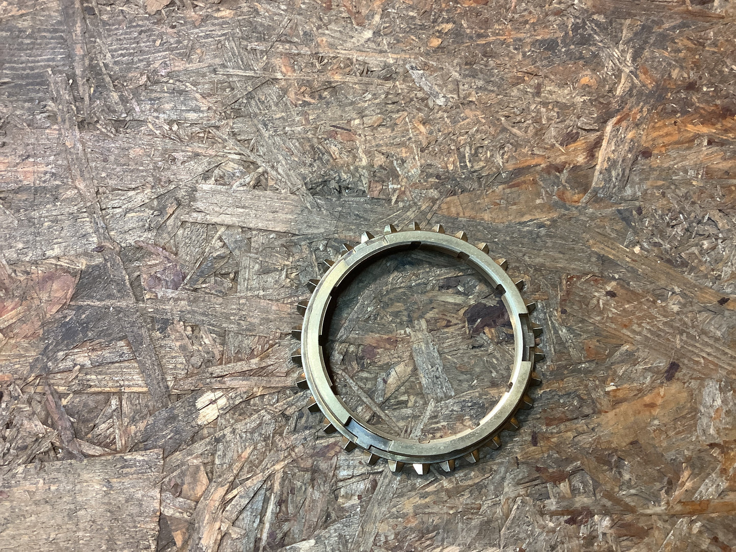 Mitsubishi Colt, C10A; Mitsubishi Lancer, C10/3V; Mitsubishi Galant E10A; Mitsubishi Space Wagon D0_V/D0_W Getriebe, Synchronring Original Mitsubishi NEU