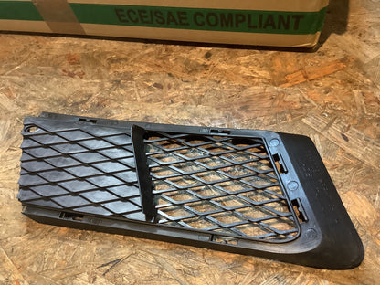 Stoßstangen Gitter vorne links für BMW 3er Coupe Cabriolet E92 E93 Bj. 2006-2010