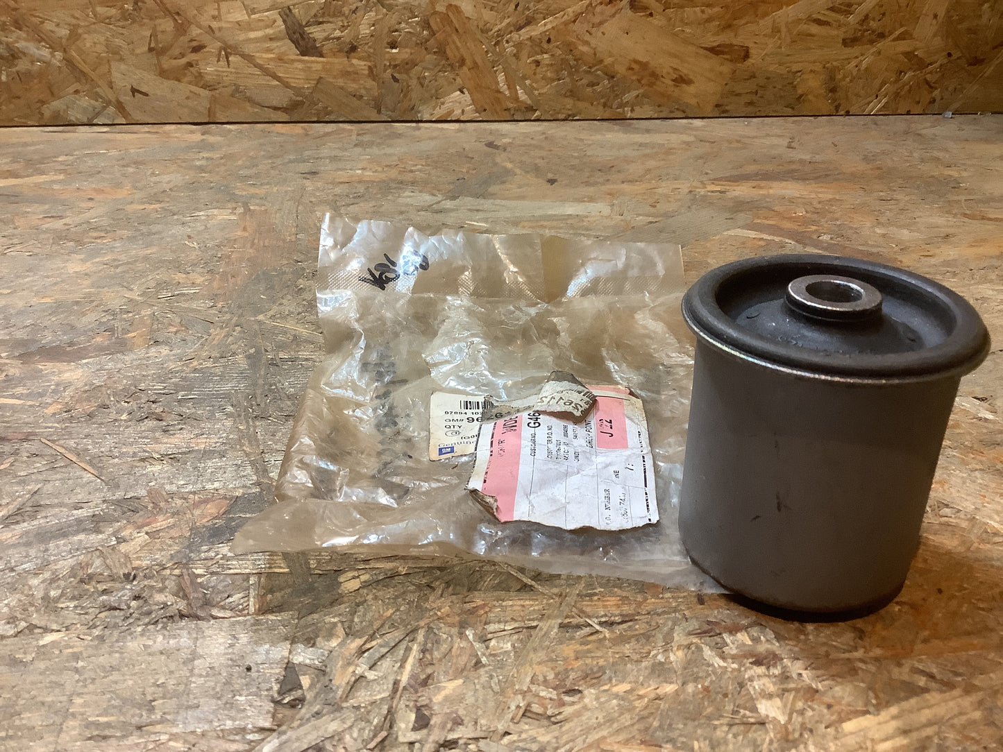 Chevrolet Rezzo Achskörperlager hinten Original GM NEU