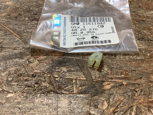 Chevrolet Captiva Mutter an Lautsprecher (Blende-Schraube) Original GM NEU