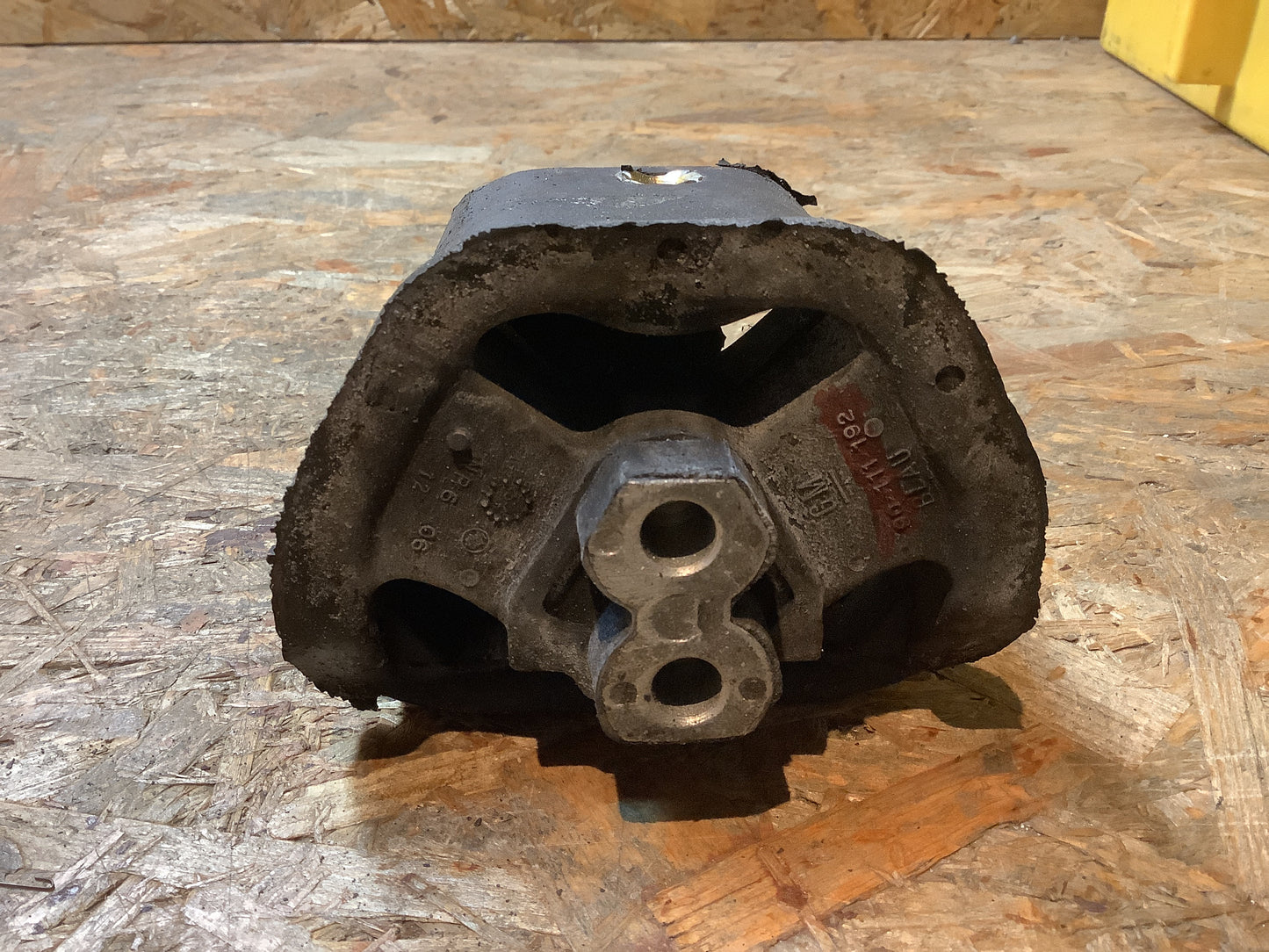 Ascona C Lager, Motor Original GM NEU