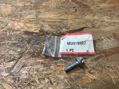 Mitsubishi Colt, Z39A, Bj.04-08 Schraube an Zündspule Original Mitsubishi NEU