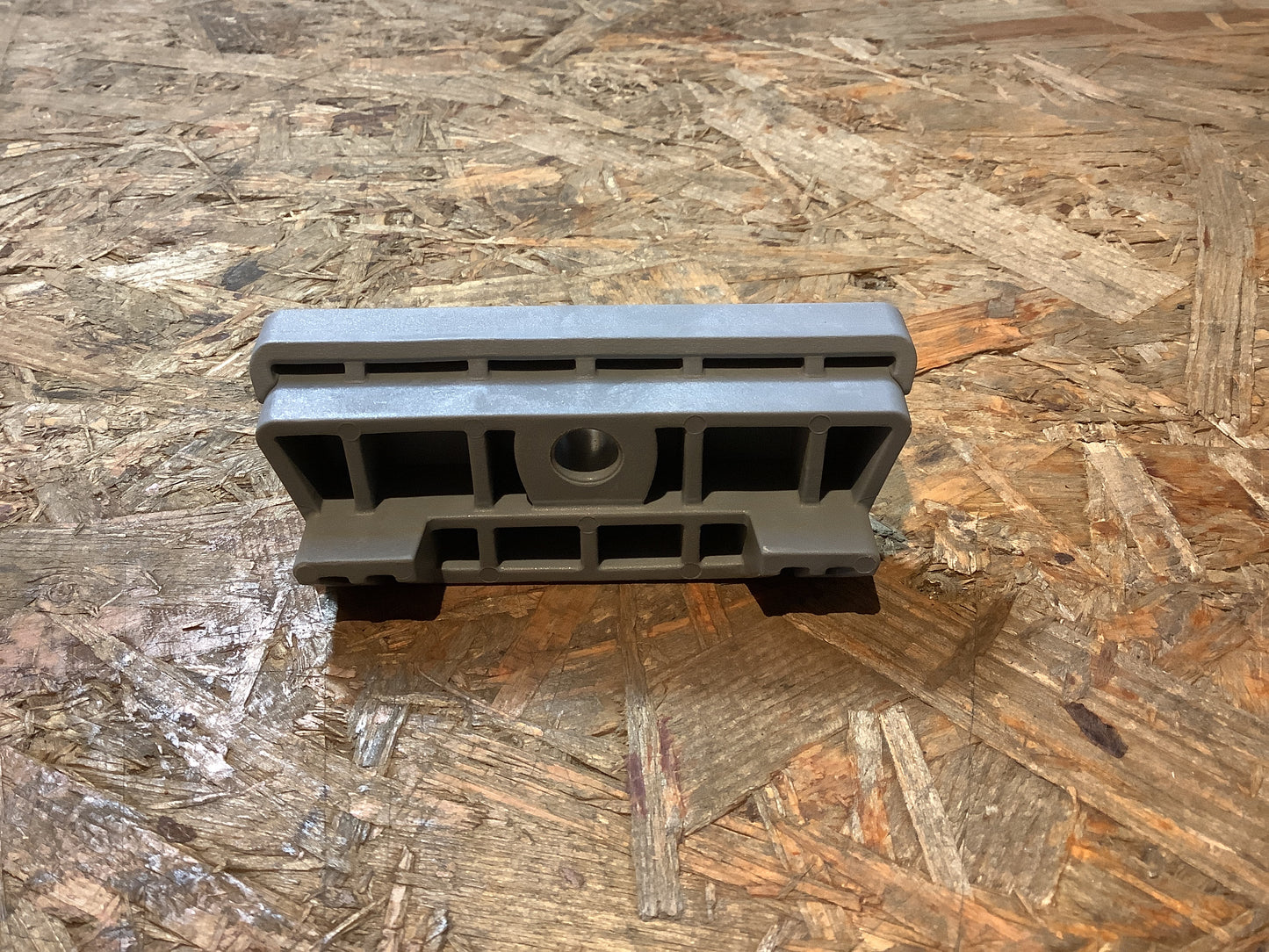 Corsa D Batterie Halterung Original GM NEU