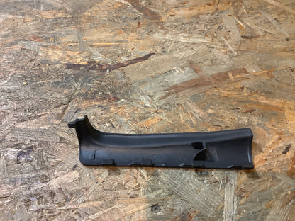 Mitsubishi Colt, Lancer Abdeckung, Instrumententafel, LWK, rechts Original Mitsubishi NEU