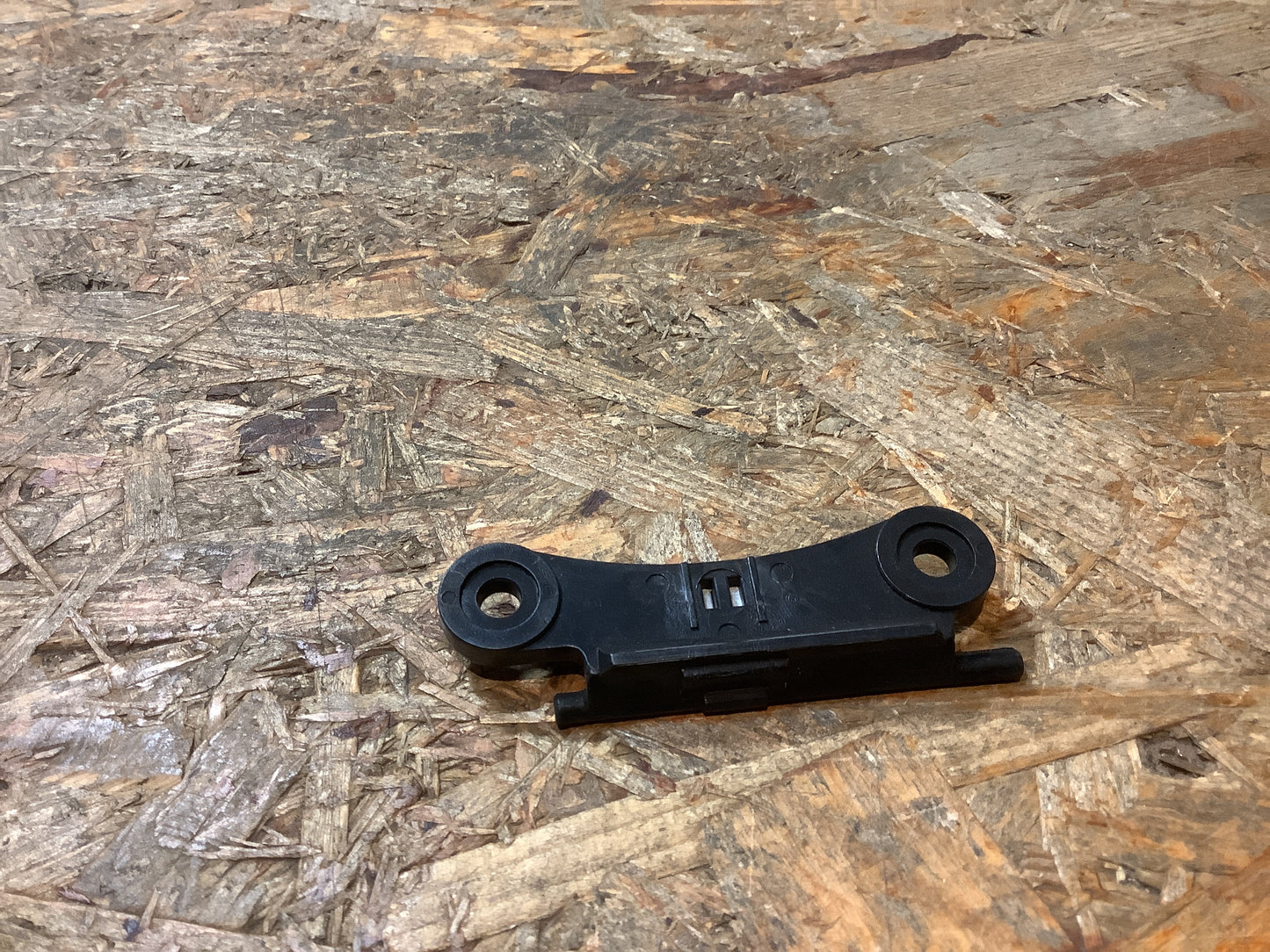 Chevrolet Leganza Scharnier-Tankfüllventil Original Chevrolet NEU