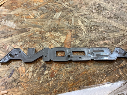 Ascona Emblem Chrom grau Original GM NEU