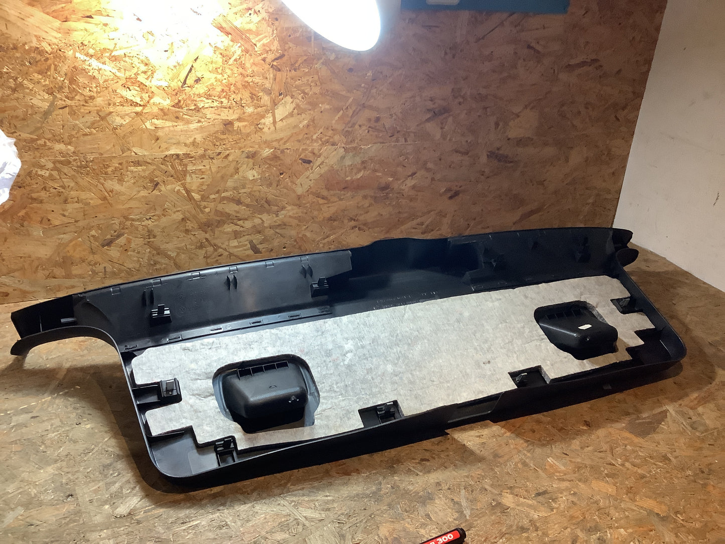 VW Golf 4 Heckklappenverkleidung Original VW NEU