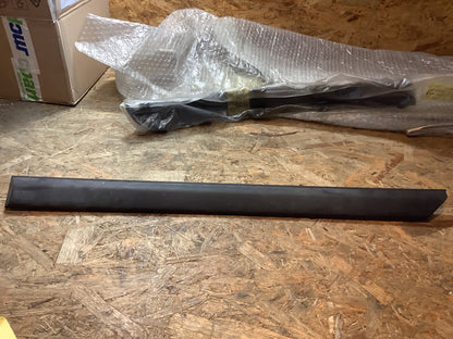 VW Golf 3 Schutzleiste Tür hinten links Original Audi NEU