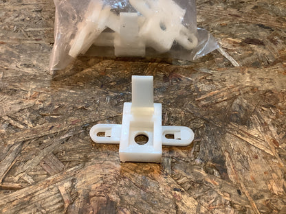 Opel Ascona C Klammer Heckspoiler Original GM NEU