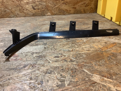 Mitsubishi Galant, Bj. 87-89 Formteil, Scheinwerfer, LWR R Original Mitsubishi NEU