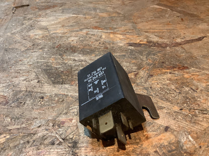 Relais Benzinpumpe Original Wehrle NEU