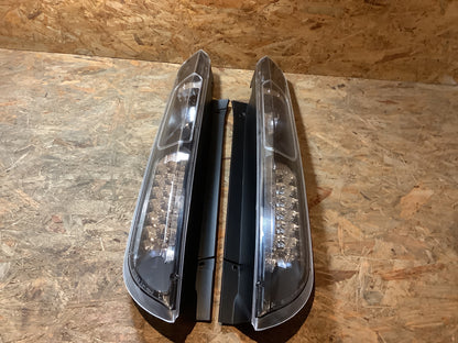 Tuning-Tec LED Rückleuchten für Ford Focus MK2 04-08 schwarz