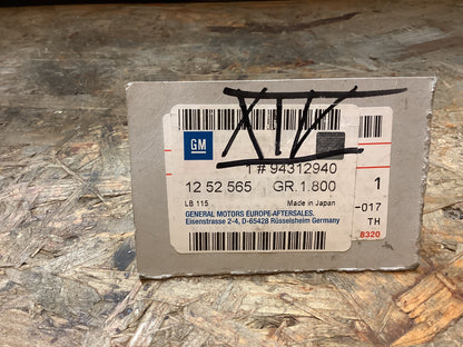 Opel Kadett E, Corsa A, Astra F, Vectra A Öldruckschalter Original Isuzu GM NEU