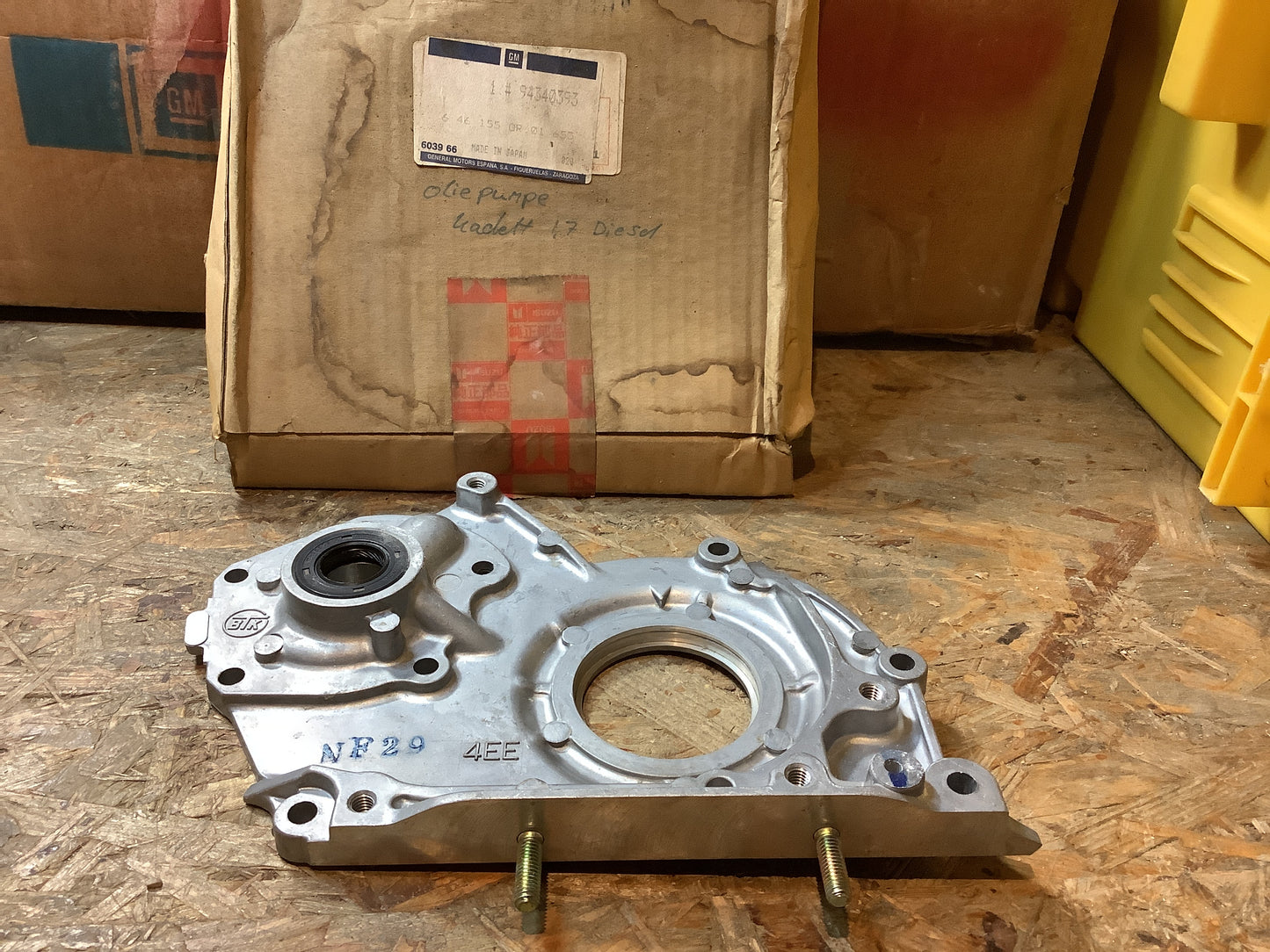 Opel Kadett E 1,5D/1,7D Opel Vectra A 1,7D Opel Corsa B 1,5D/1,7D Opel Astra F 1,7D Ölpumpe/Gehäuse Original GM NEU