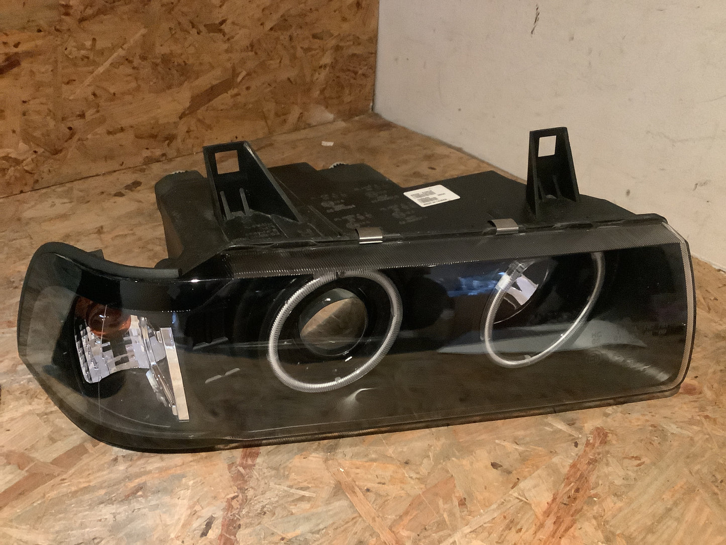 Tuning-Tec Angel Eyes Scheinwerfer für BMW 3er E36 90-99 schwarz