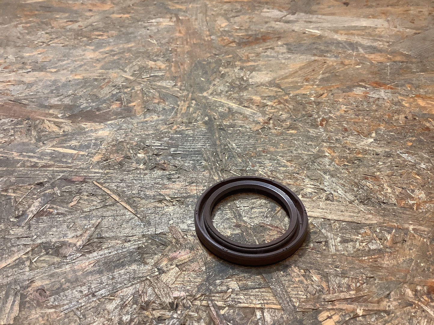 Mitsubishi Pajero, V33, V43, V73 Kurbelwellensimmerring Original Mitsubishi NEU