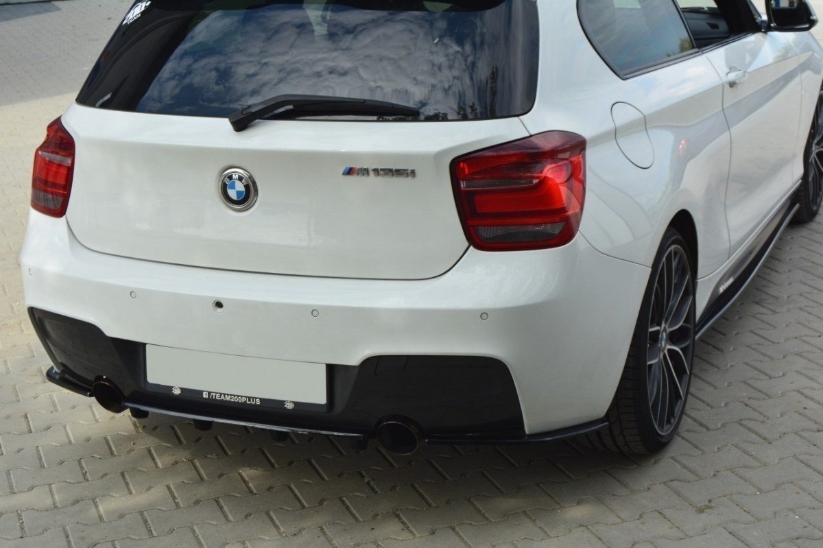 Maxton Mittlerer Diffusor Heck Ansatz für BMW 1er F20/F21 M-Power im DTM LOOK schwarz Hochglanz
