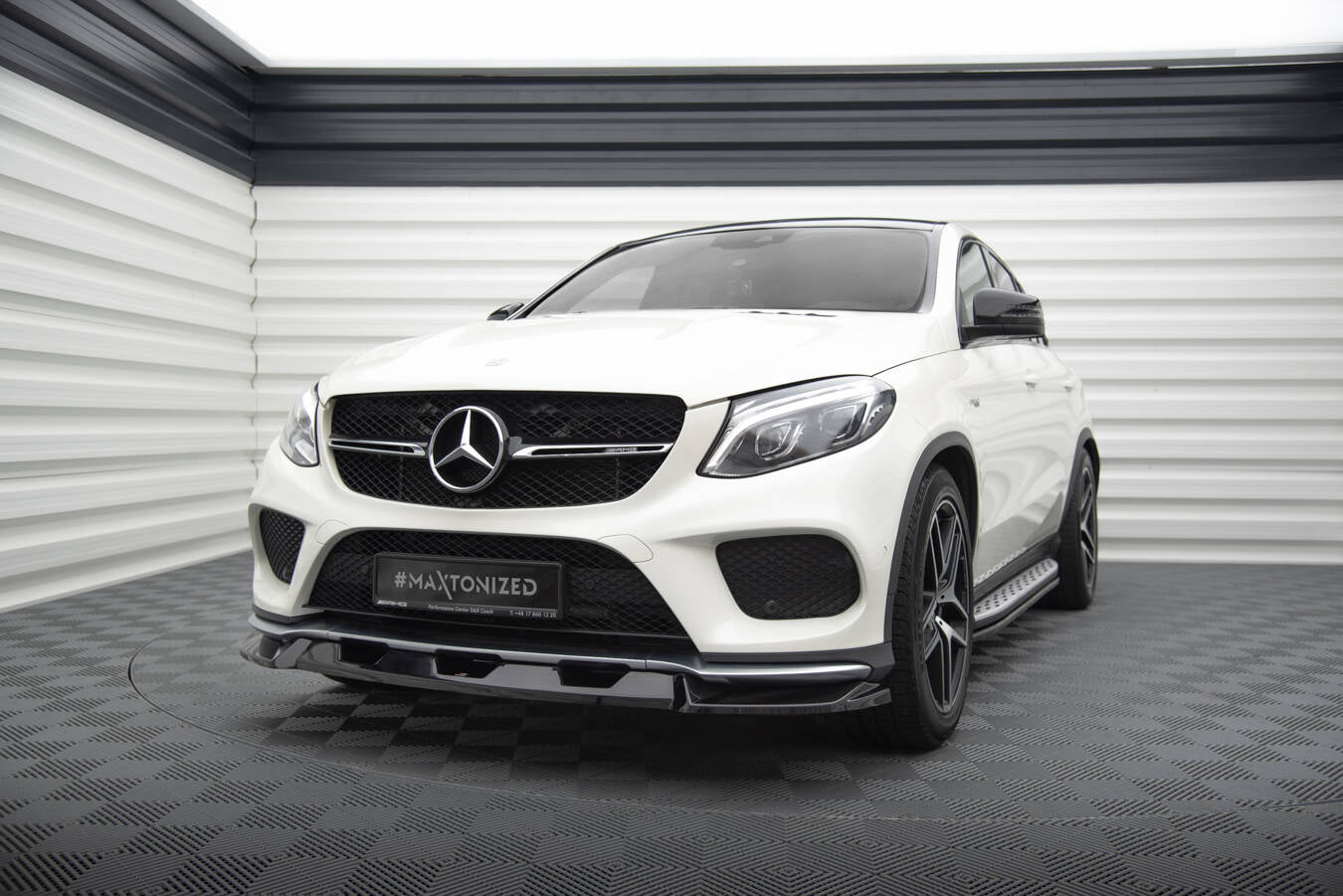 Maxton Front Ansatz V.1 für Mercedes-Benz GLE Coupe 43 AMG / AMG-Line C292 schwarz Hochglanz