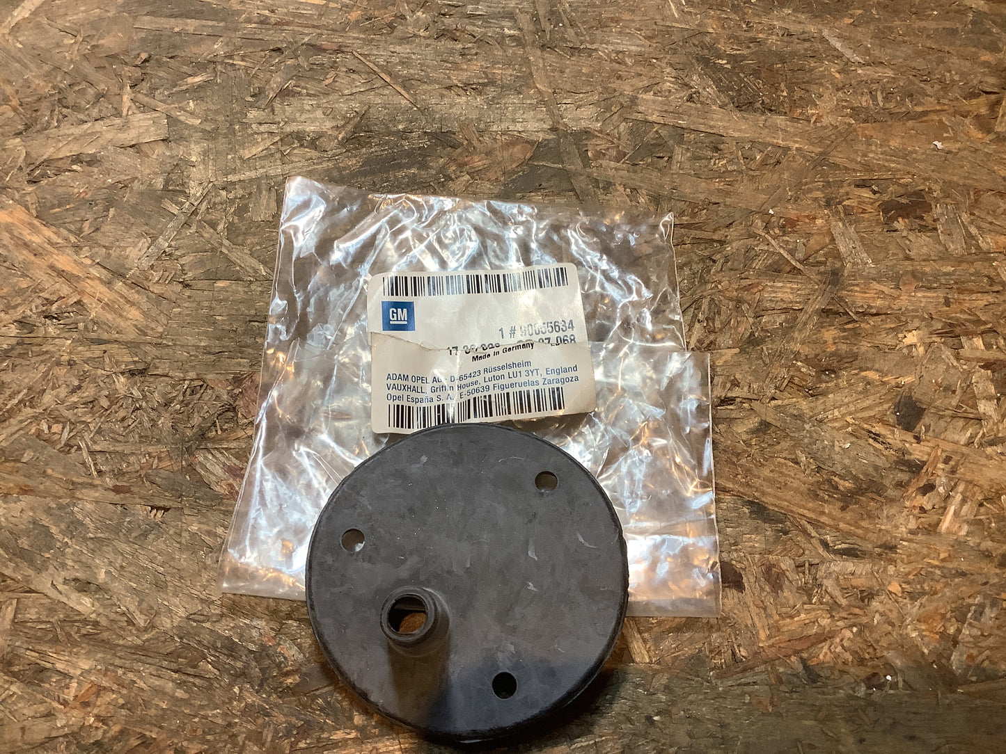 Kadett E, Vectra A Schutzkappe, Steckdose, Anhängerkupplung Original GM NEU