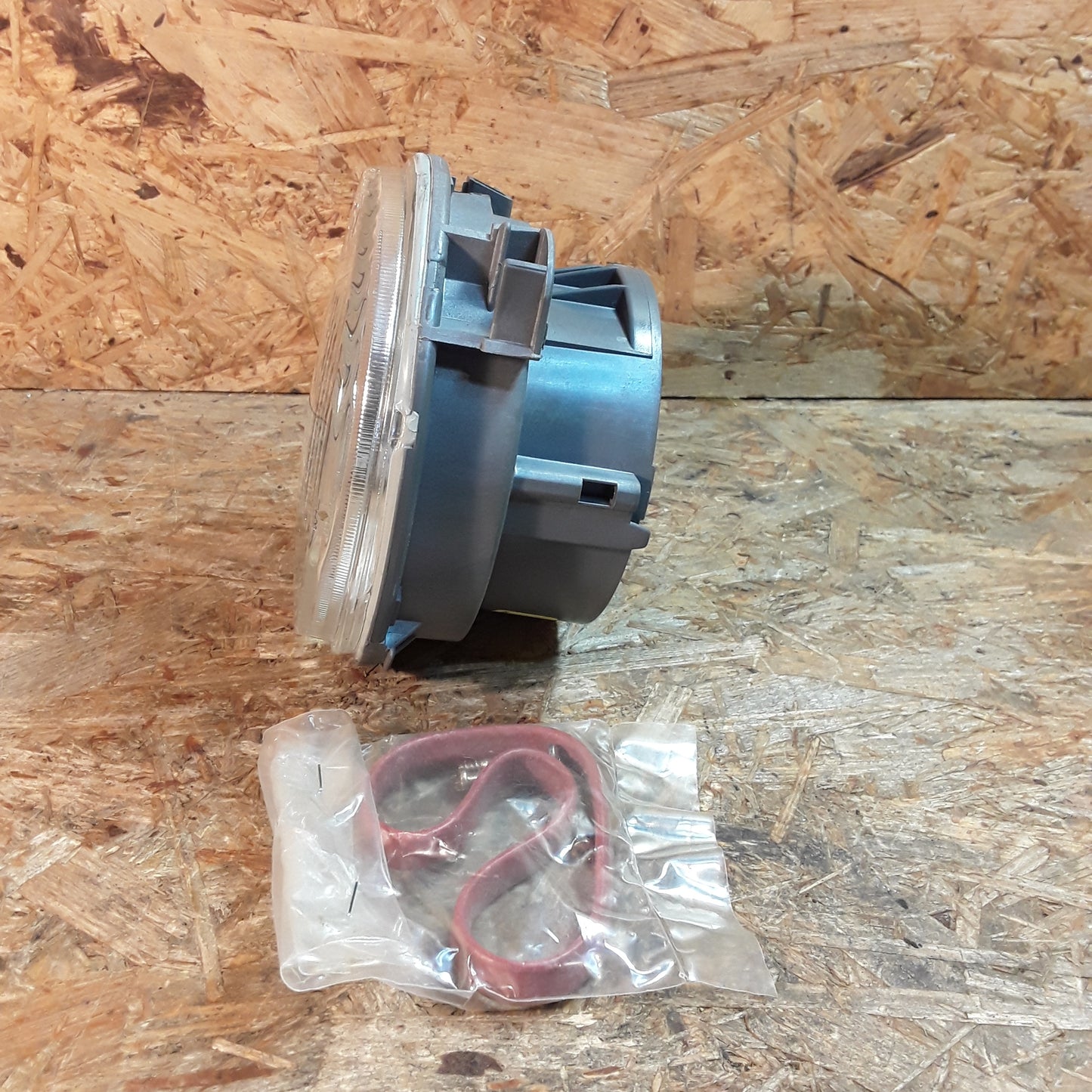 BMW 3s Bj 89-91 Streuscheibe original Bosch NEU