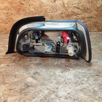 BMW 3er Heckleuchte links original MagnetiMarelli NEU