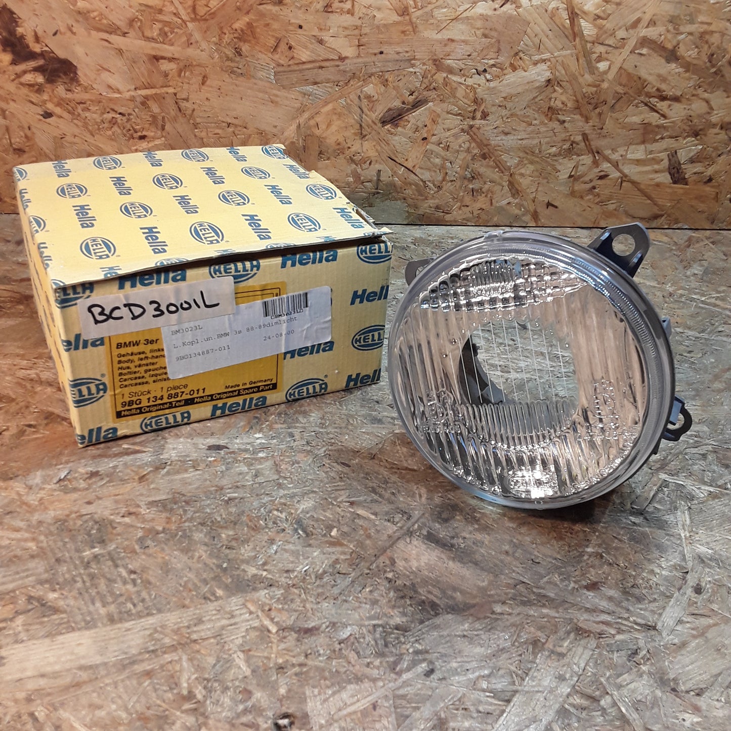 BMW 3er Bj 88-89 Scheinwerfergehäuse Abblendlicht original Hella NEU