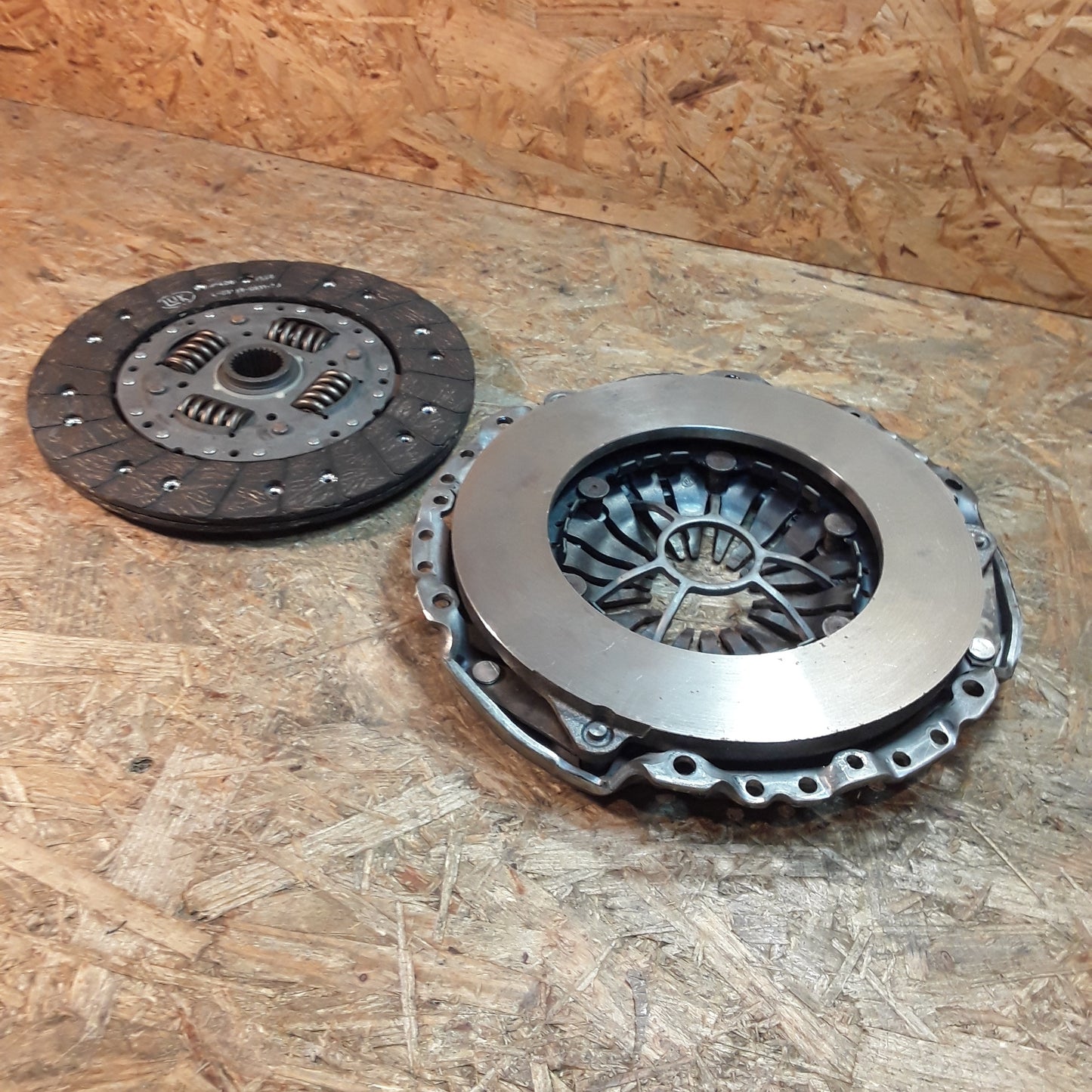 Mercedes Benz Sprinter Kupplungssatz ohne Ausrücklager original LUK REPSET NEU