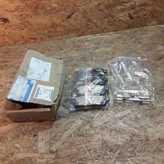 Astra J GTC 3Türer Zafira C Bremsbelagsatz original GM Opel NEU