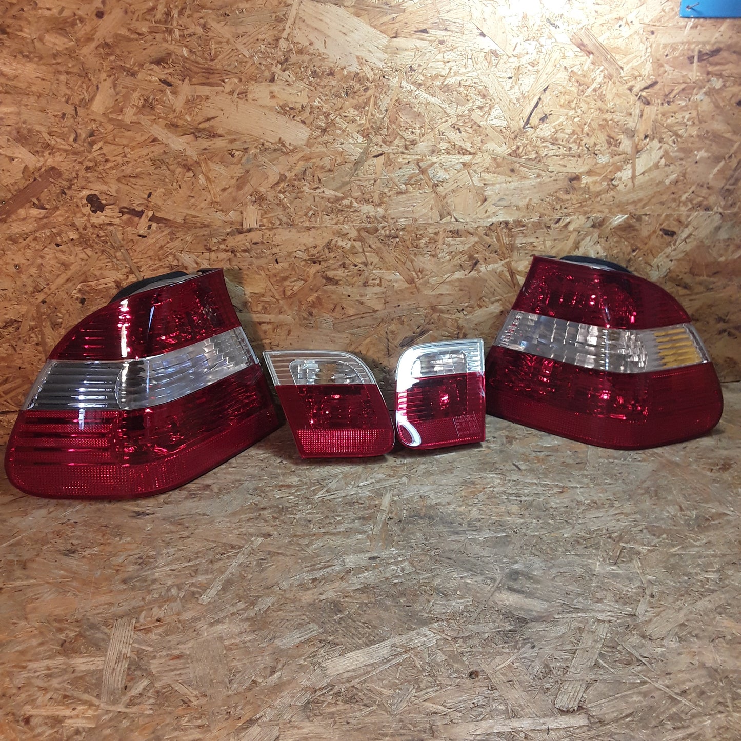 BMW E46 BJ 01-05 Rückleuchten-Set original Depo NEU