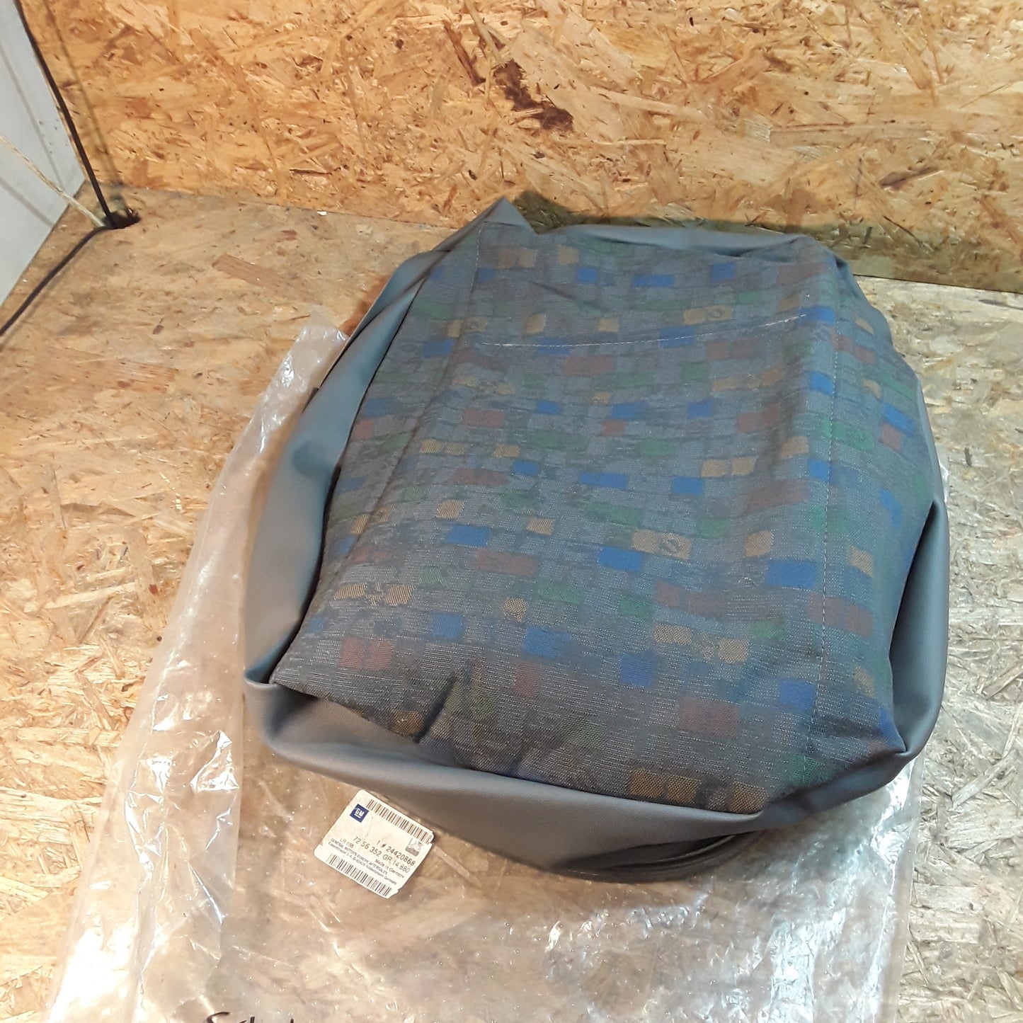 Corsa C Sitzbezug Beifahrerseite original GM Opel NEU