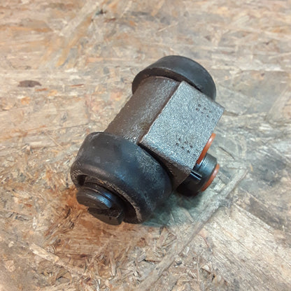 Vauxhall Victor FE Ventora Vx4/90 Hinterradzylinder selbsteinstellend original GM Opel NEU