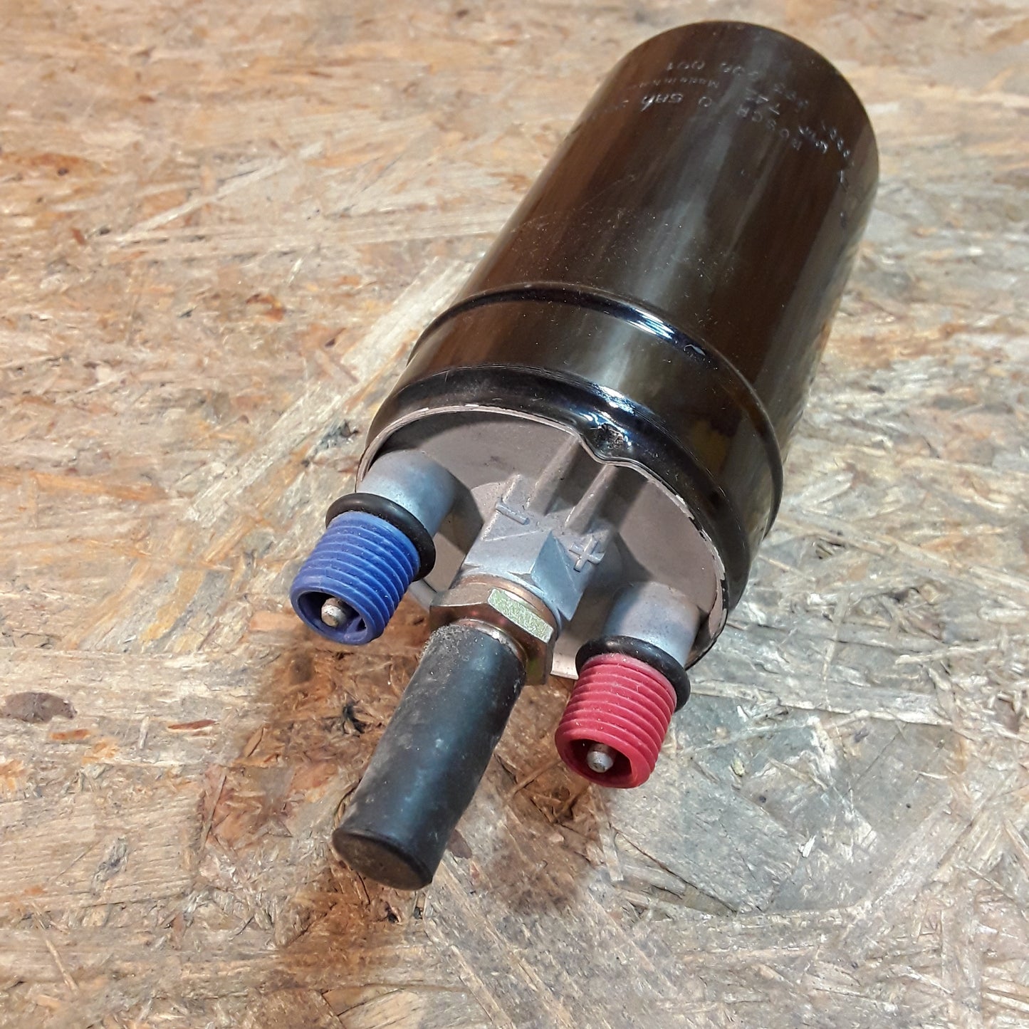 Audi Coupe Quattro / GT Benzinpumpe/ Kraftstoffpumpe original Bosch NEU