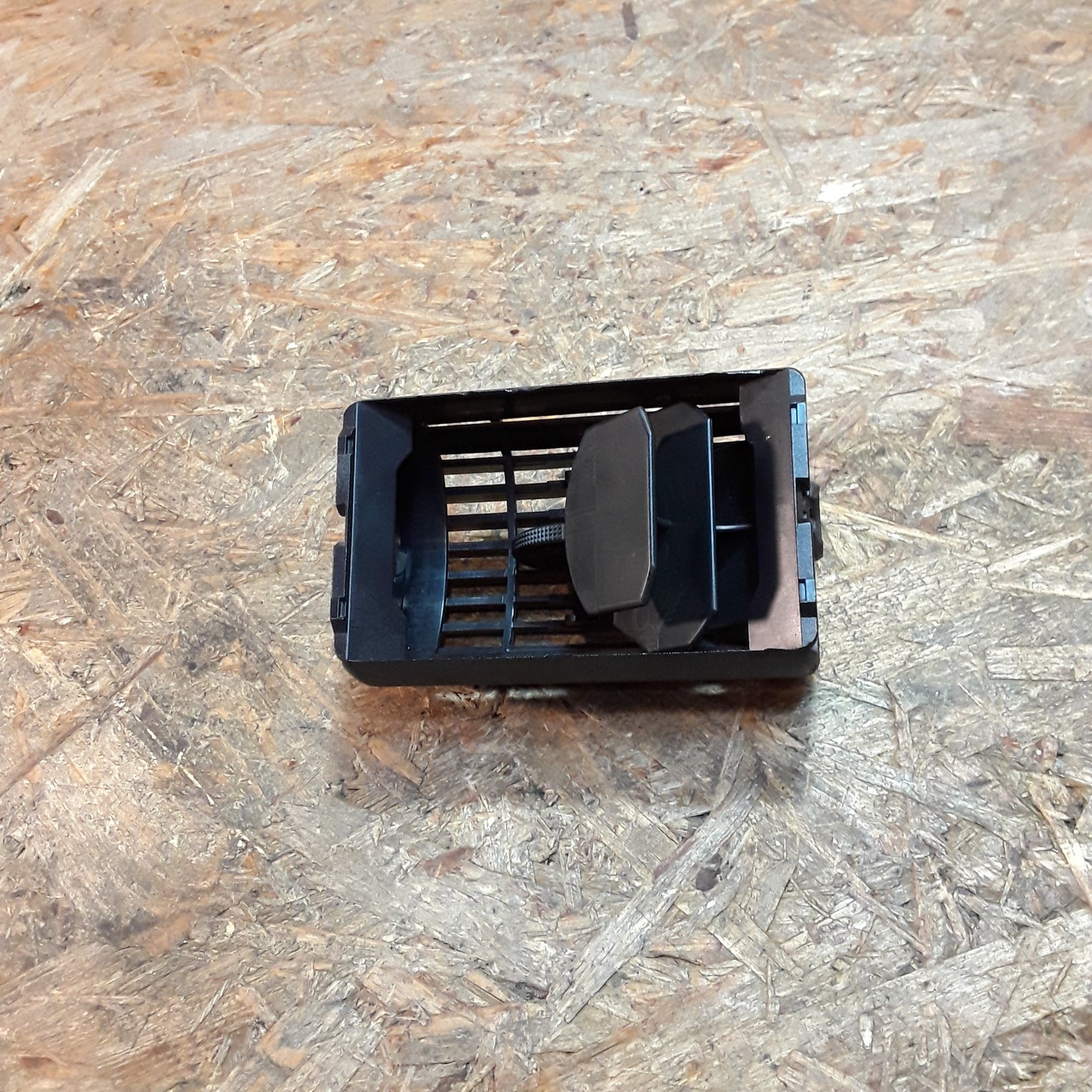 AstracF Gehäuse Luftdüse original GM Opel NEU