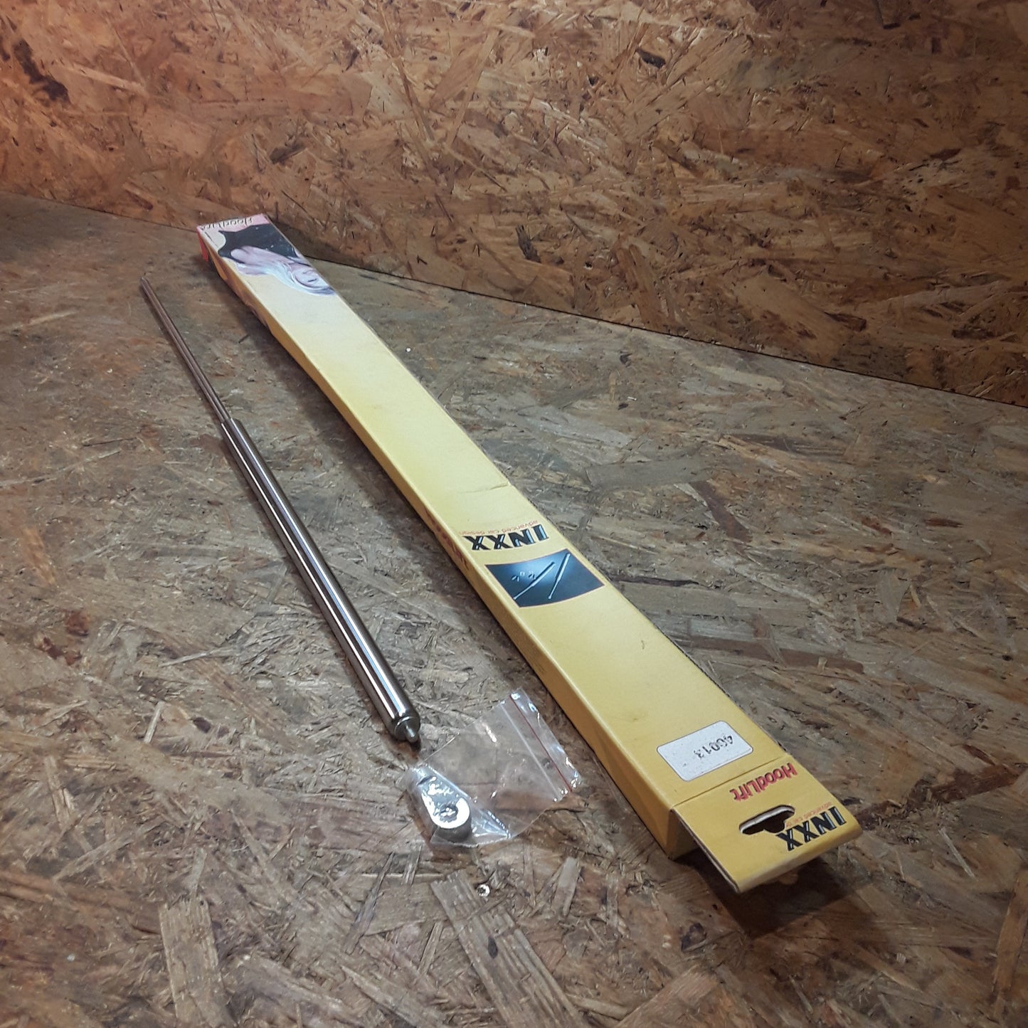 Audi A4 Motorhaubenlift original INXX NEU