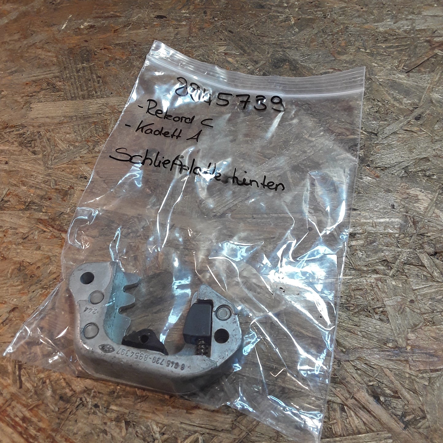 Rekord C Kadett A Schließplatte hinten original Opel NEU