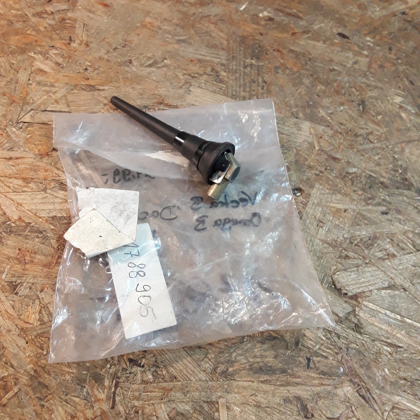 Vectra B Omega B Dachantenne Antenne original GM Opel NEU