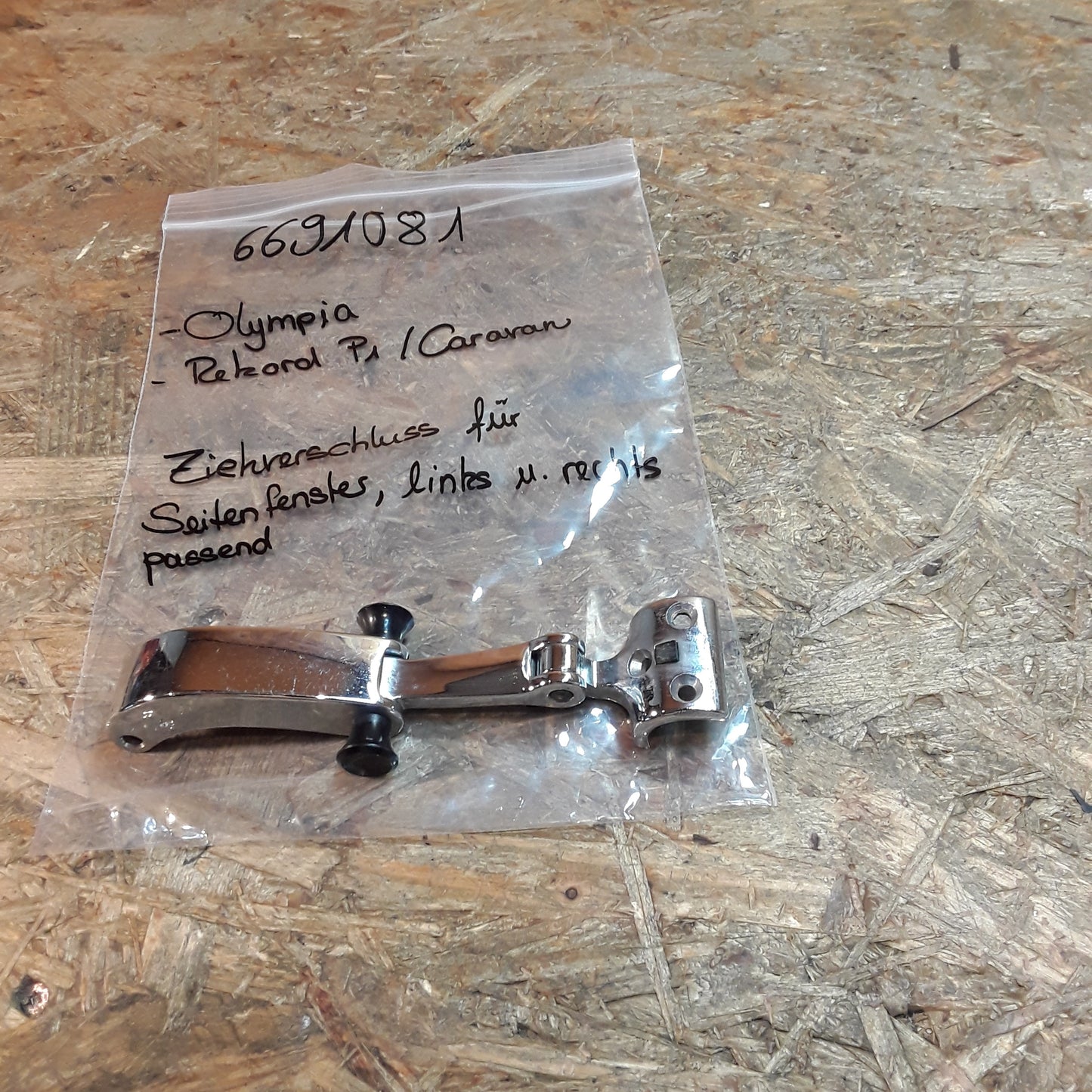 Olympia Rekord P1/ Caravan Ziehverschluss für Seitenfenster links u. rechts passend original Opel NEU