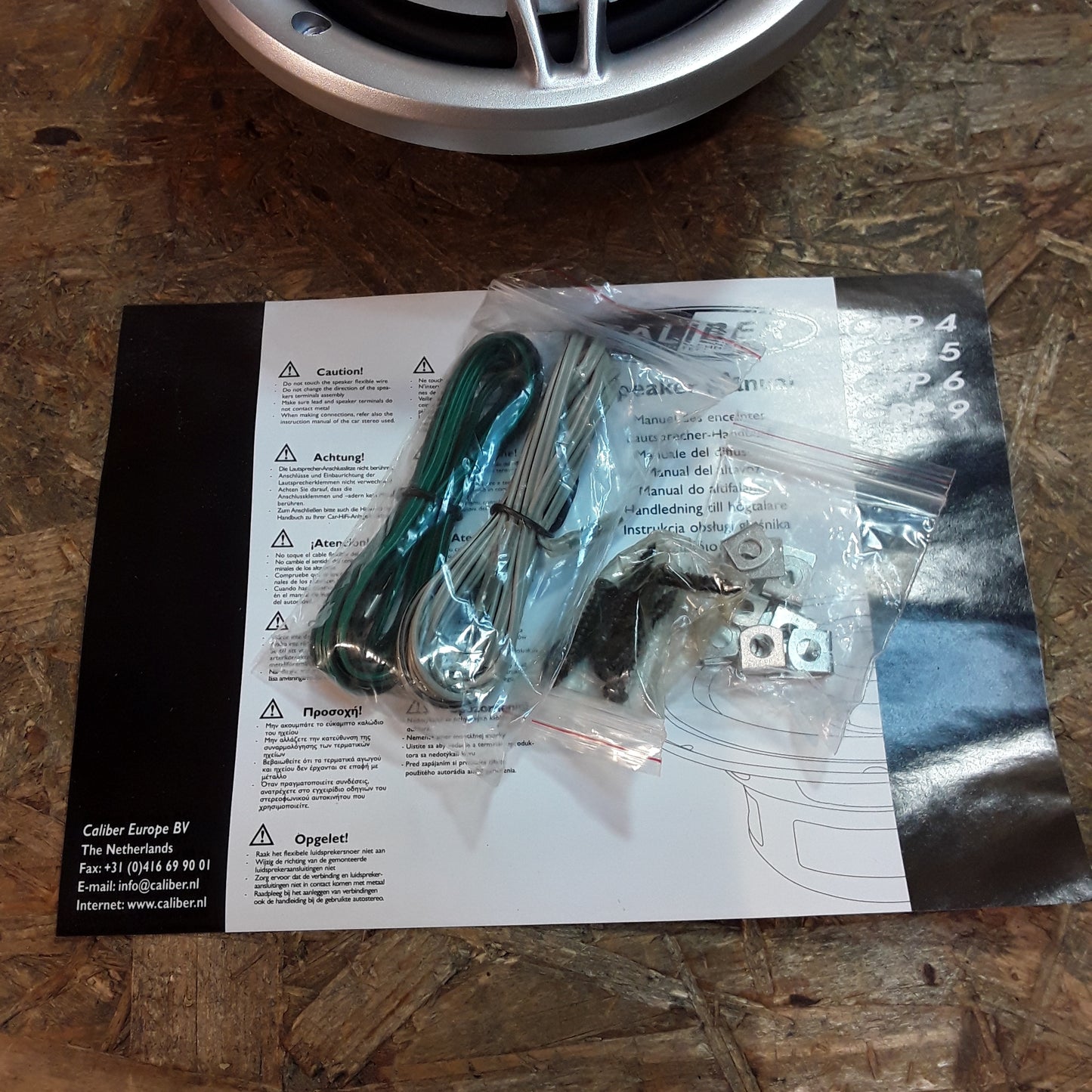 Diverse Fahrzeuge Lautsprecher 100 Watt max. original Caliber NEU