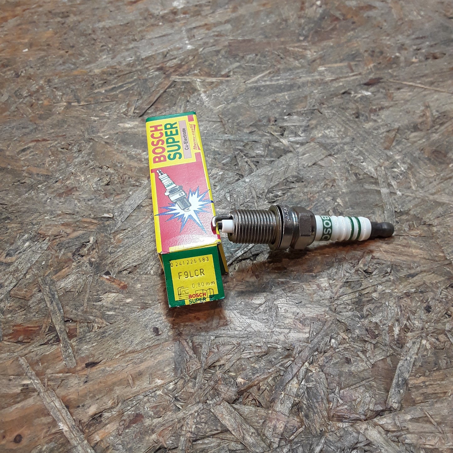 BMW Rolls-Royce Zündkerze original Bosch NEU