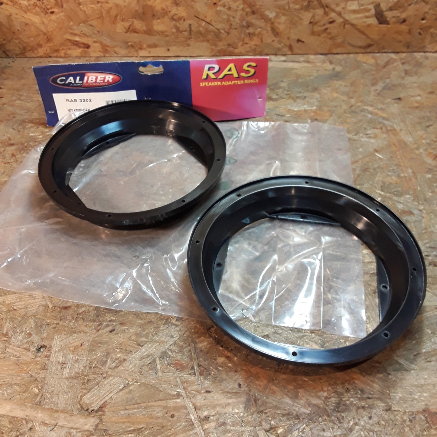 VW Golf IV Lautsprecherringe original Caliber NEU