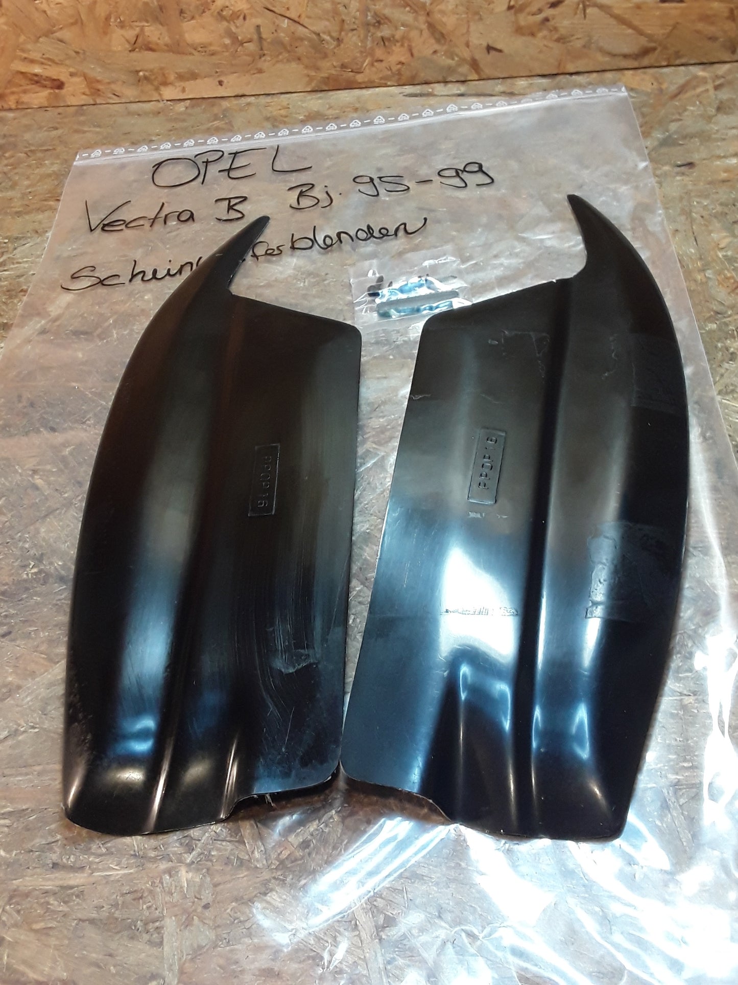Opel Vectra B Scheinwerferblenden original Mattig NEU