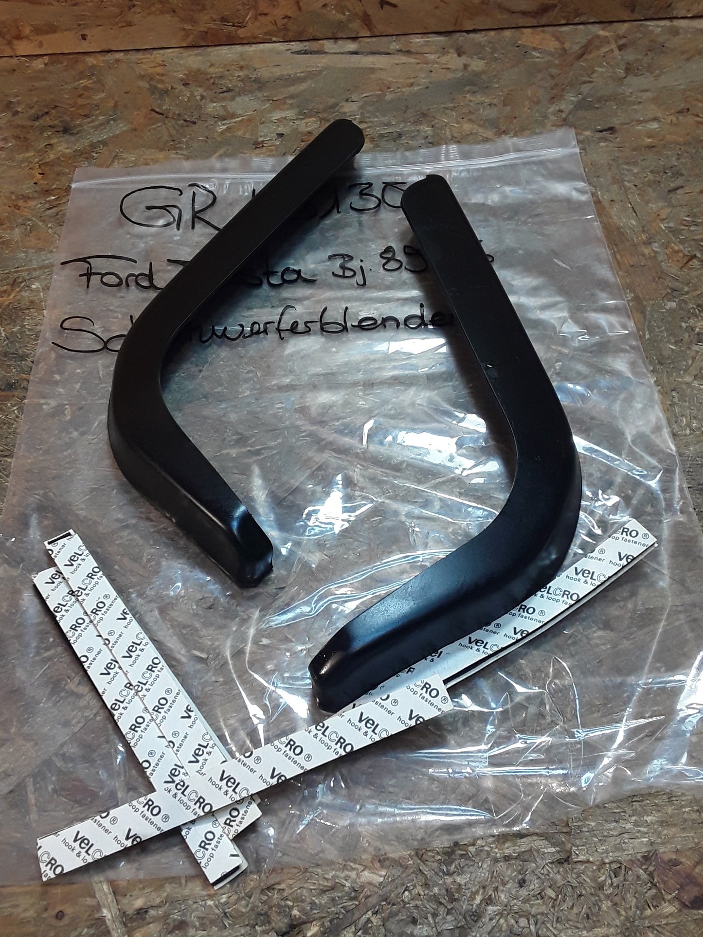 Ford Fiesta Scheinwerferblenden original Mattig NEU