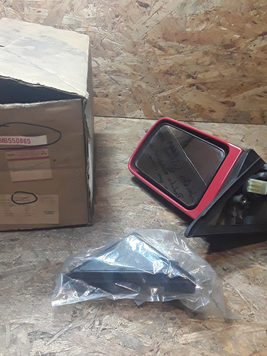 Mitsubishi Galant Bj 84-87 Außenspiegel rechts elektrisch komplett, rot original Mitsubishi NEU