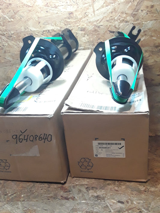 Chevrolet Nubira / Lancetti Stoßfänger Set Hinterachse original GM NEU