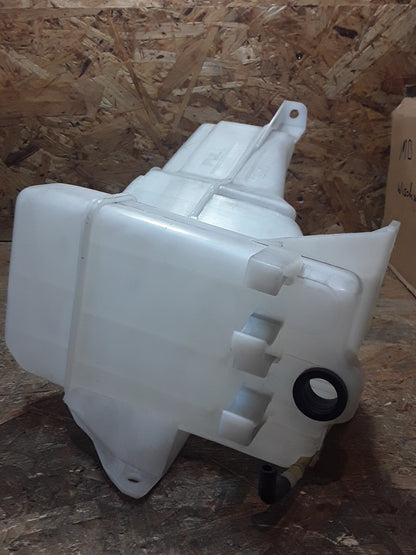 Mitsubishi Mirage Wischwasserbehälter original Mitsubishi NEU