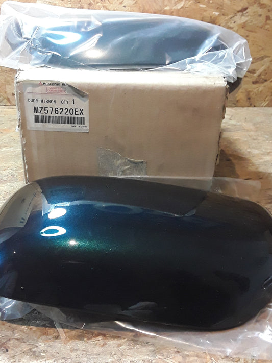 Mitsubishi Pajero MY17 Bj 12.16 Außenspiegelabdeckung grün original Mitsubishi NEU