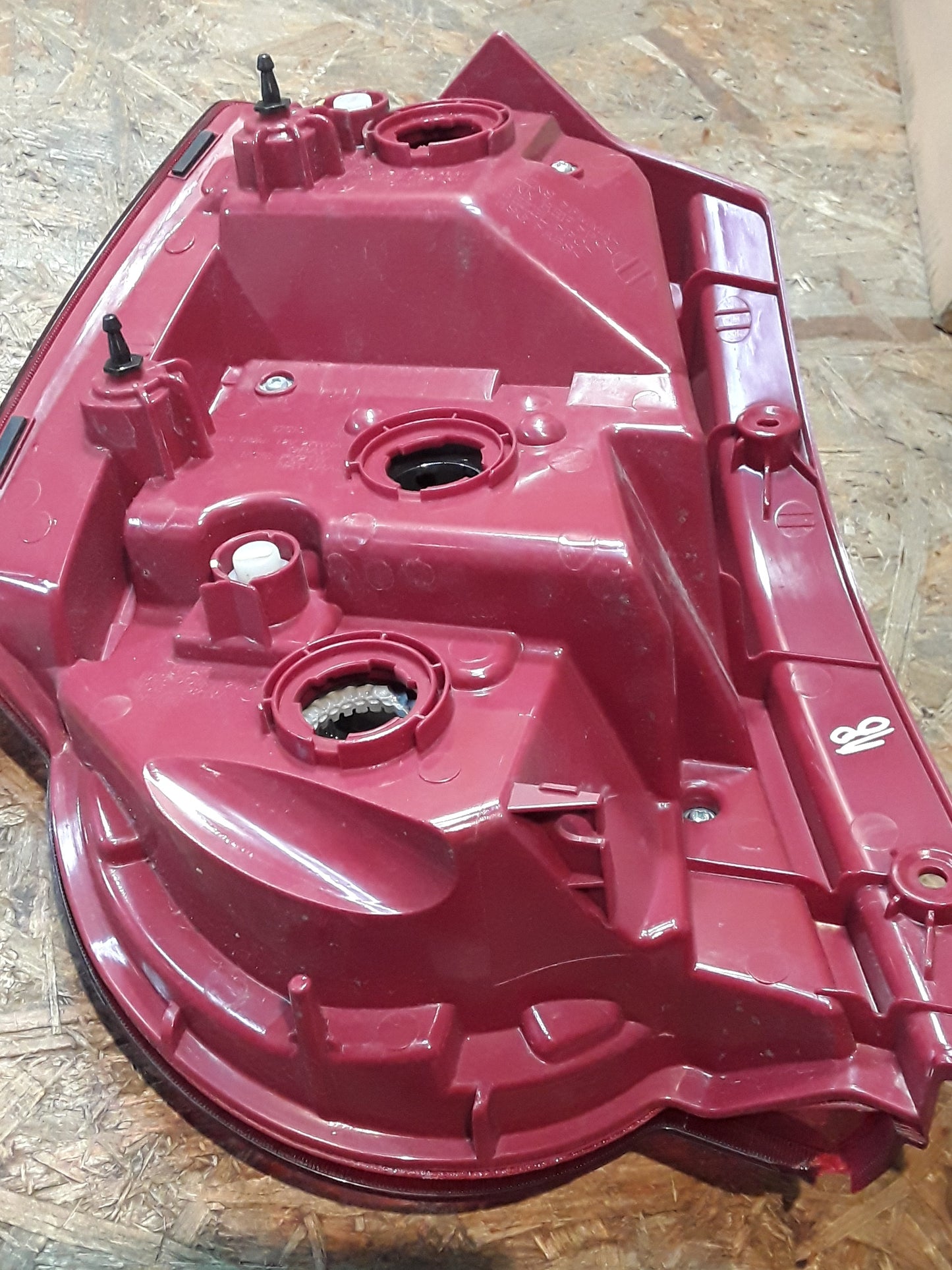 Chevrolet Aveo Rückleuchte rechts original GM NEU