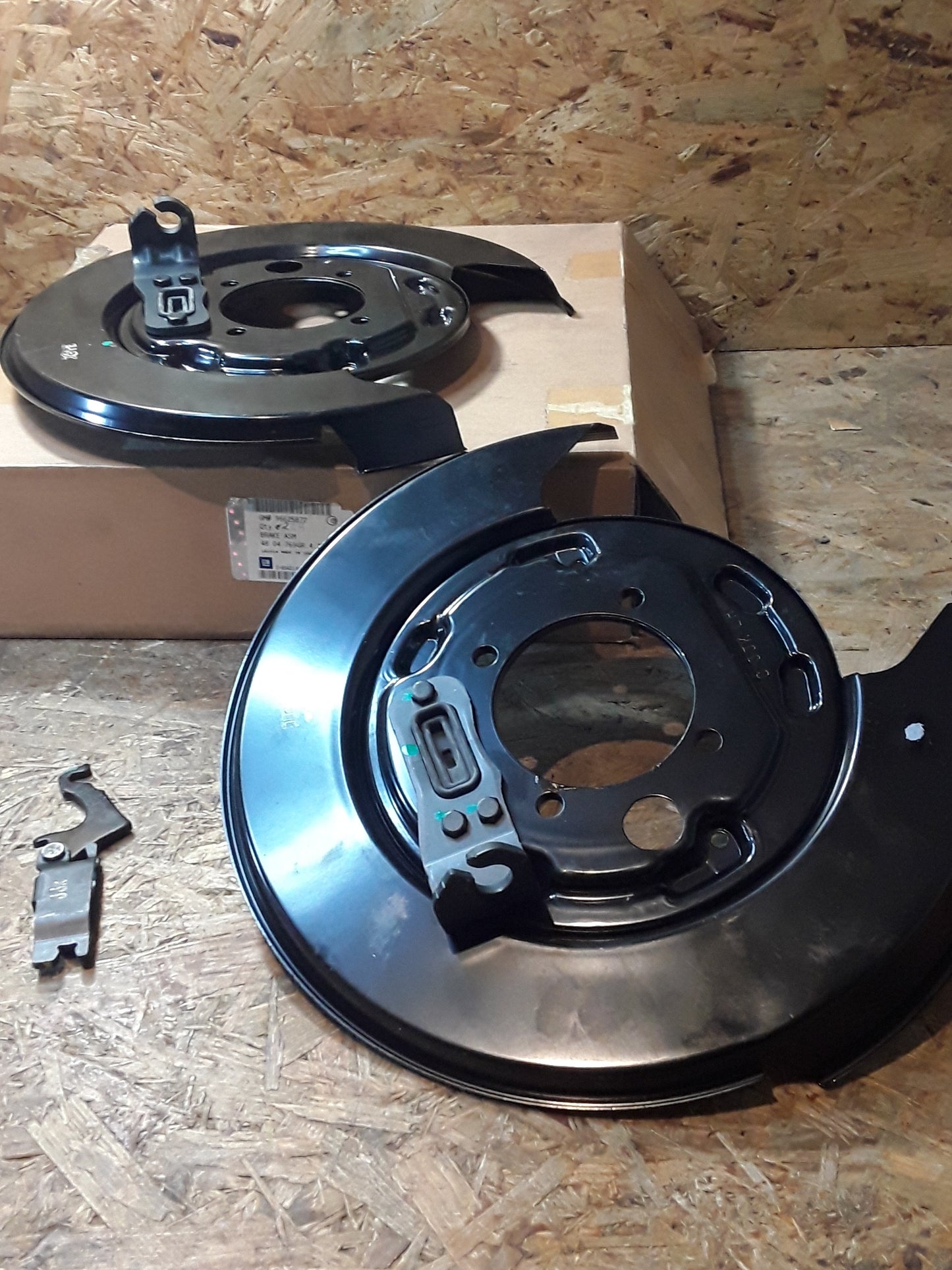 Opel Antara Bremsplatten original GM NEU