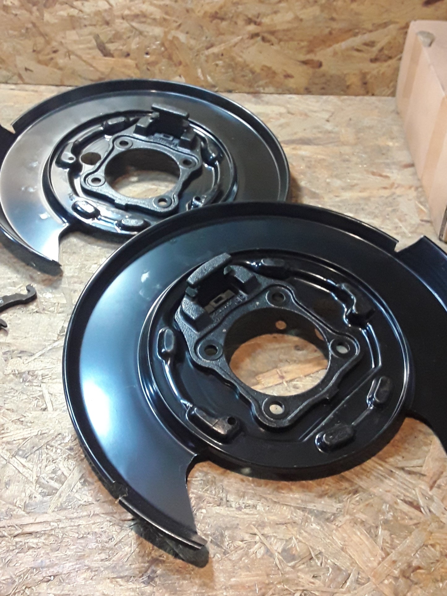 Opel Antara Bremsplatten original GM NEU