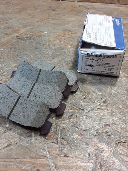 Chevrolet Lacetti/ Optra, Forenza, Nubira Bremsbeläge original GM NEU